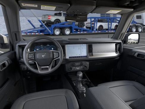 New 2026 Ford Bronco Outer Banks image 9