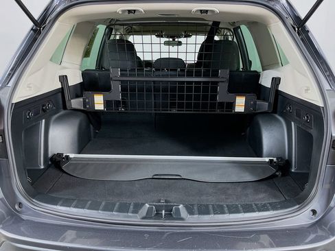 Used 2022 Subaru Forester Premium AWD/4WD image 10