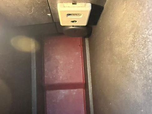 Used 2014 Chevrolet Equinox LS image 18