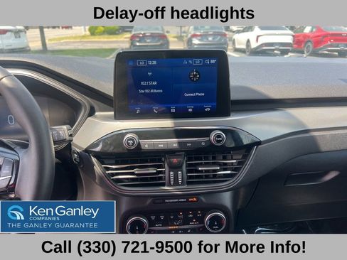 Used 2023 Ford Escape Active AWD/4WD image 35