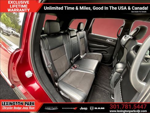 Used 2022 Jeep Grand Cherokee Laredo X AWD/4WD image 24