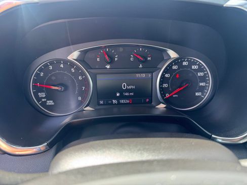 Used 2025 Chevrolet Blazer LT FWD image 34
