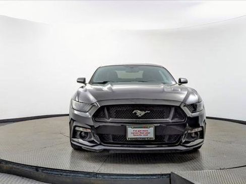 Used 2017 Ford Mustang GT image 12