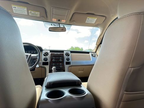 Used 2012 Ford F150 Lariat image 14