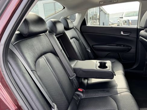 Used 2017 Kia Optima EX w/ Premium Package image 31