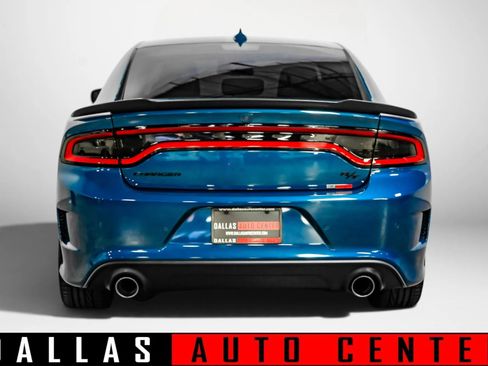 Used 2023 Dodge Charger R/T w/ Plus Group RWD image 5