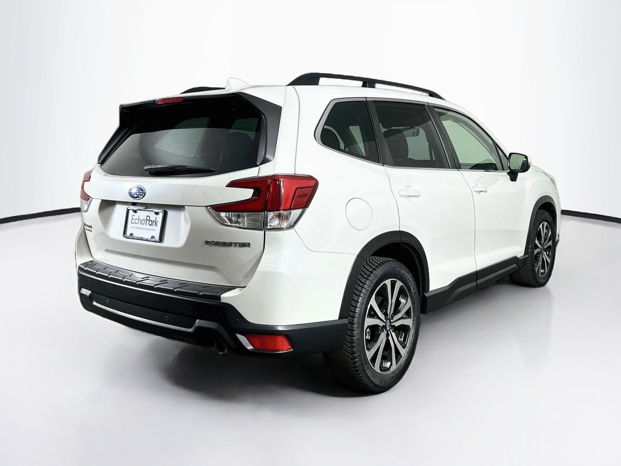 Used 2020 Subaru Forester Limited w/ Popular Package #3 AWD/4WD image 9