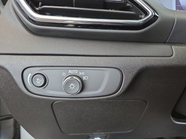 Used 2023 Chevrolet Bolt EUV Premier w/ Sun & Sound Package FWD image 37