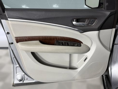 Used 2017 Acura MDX FWD w/ Technology Package image 12