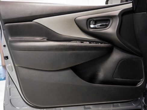 Used 2023 Nissan Murano SV w/ SV Midnight Edition Package image 34