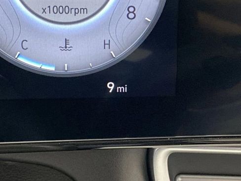 New 2026 Hyundai Elantra Limited image 6