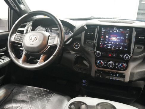 Used 2021 RAM 3500 Tradesman image 18