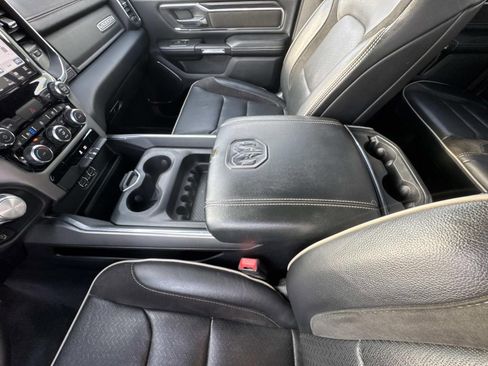 Used 2024 RAM 1500 Laramie image 24