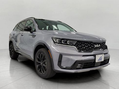 Used 2023 Kia Sorento SX AWD/4WD image 1