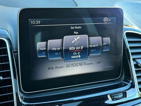 Used 2018 Mercedes-Benz GLE 350 4MATIC image 25