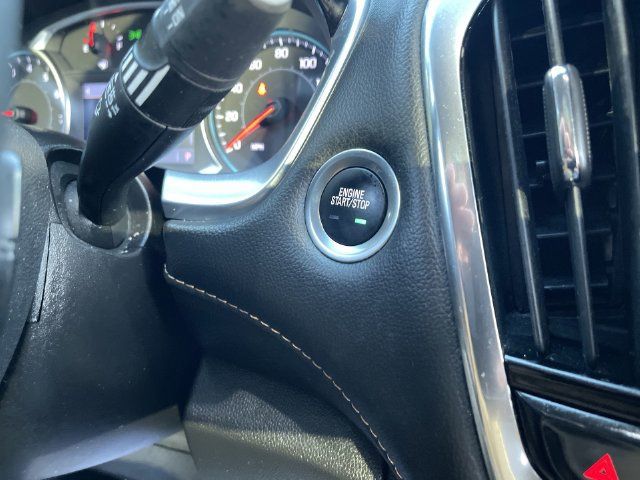 Certified 2021 Chevrolet Traverse LT FWD image 16