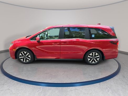 New 2026 Honda Odyssey EX-L image 8