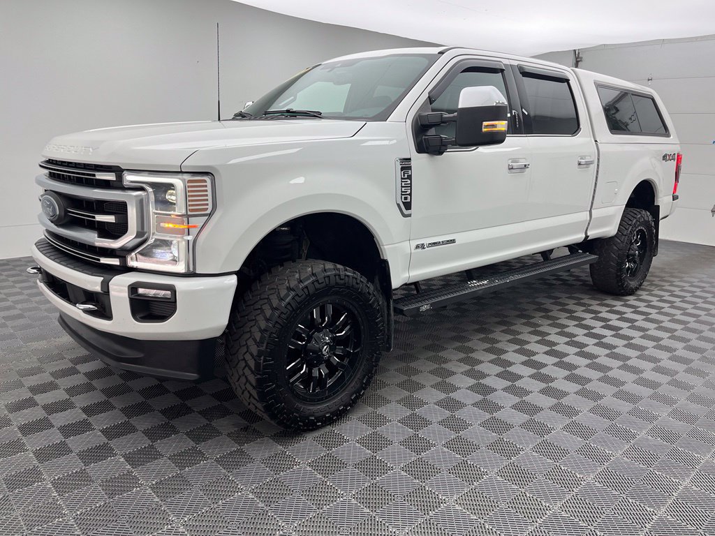 Used 2022 Ford F250 Platinum AWD/4WD image 2
