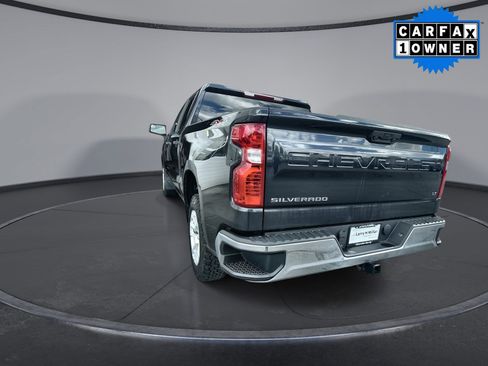 Used 2022 Chevrolet Silverado 1500 LT AWD/4WD image 12