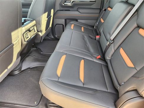 New 2026 GMC Sierra 2500 AT4 w/ AT4 Premium Plus Package image 23