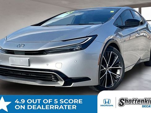 Used 2023 Toyota Prius XLE image 1