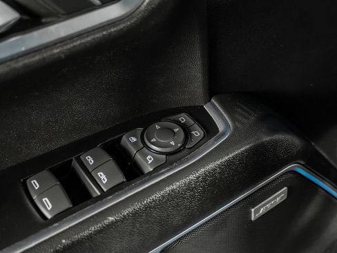 Used 2022 Chevrolet Silverado 1500 LTZ w/ LTZ Premium Texas Edition AWD/4WD image 37