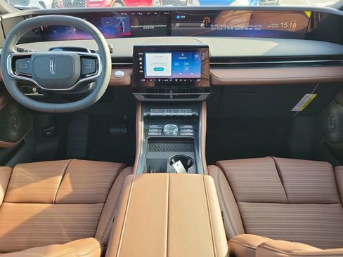 New 2026 Lincoln Nautilus Reserve image 11