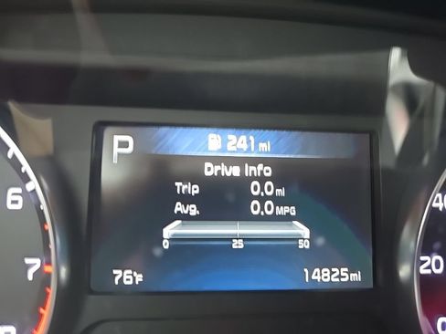 Certified 2023 Kia Forte LXS FWD image 17