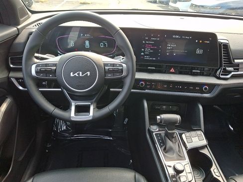Certified 2025 Kia Sportage X-Line AWD/4WD image 10