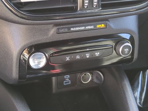 Used 2023 Ford Escape ST-Line w/ Tech Pack #1 FWD image 28