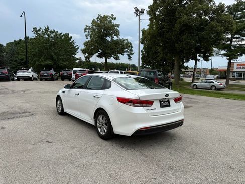 Used 2016 Kia Optima LX FWD image 5