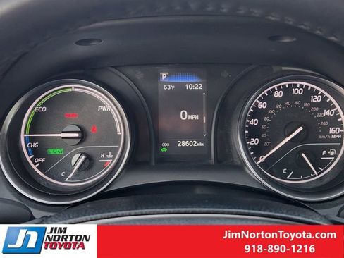 Used 2024 Toyota Camry SE FWD image 16