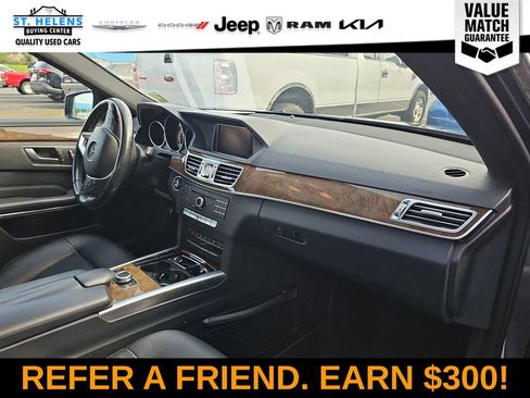 Used 2016 Mercedes-Benz E 350 Sedan image 22