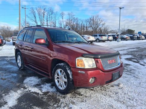 Used 2006 GMC Envoy Denali image 3