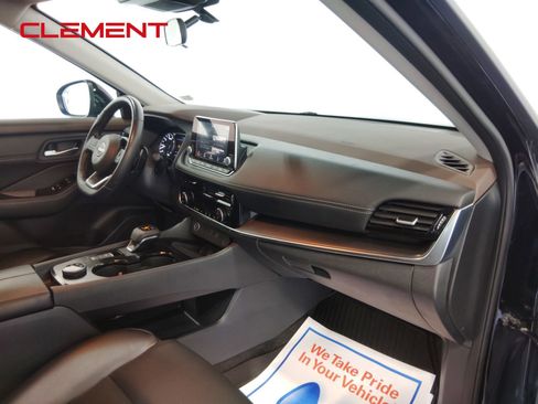 Used 2023 Nissan Rogue SV w/ SV Premium Package image 47