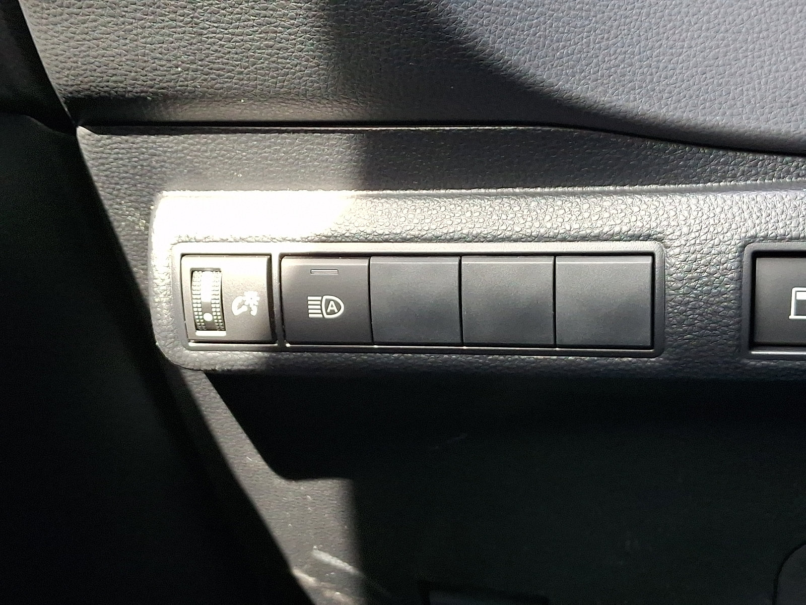 Used 2026 Toyota Corolla LE FWD image 22