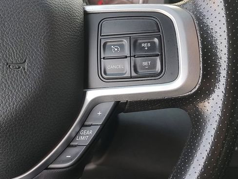 Used 2022 RAM 2500 Big Horn AWD/4WD image 22