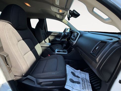 Used 2021 Chevrolet Colorado LT w/ Fleet Safety Package image 13