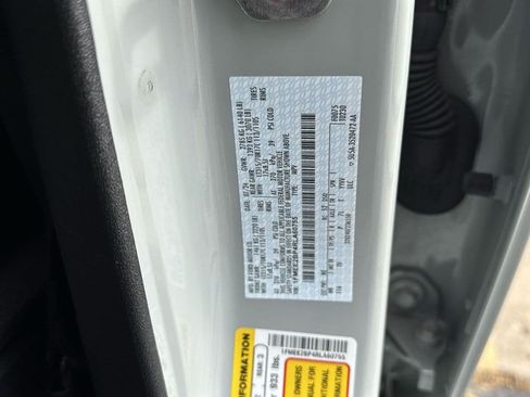 Used 2024 Ford Bronco Wildtrak AWD/4WD image 9