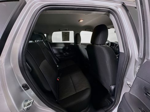 Used 2025 Mitsubishi Outlander Sport ES image 28