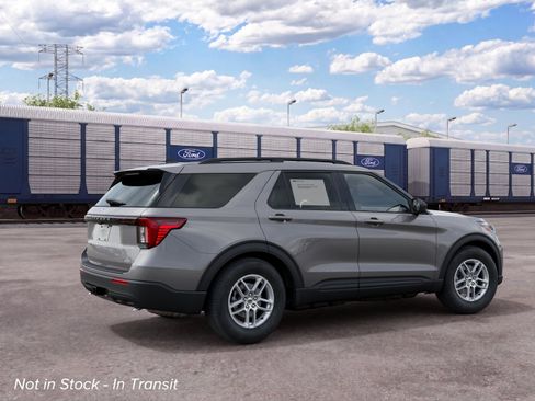 New 2027 Ford Explorer Active AWD/4WD image 7