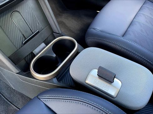 Used 2025 MINI Cooper S image 15