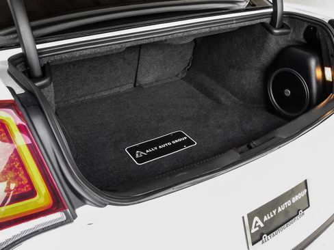 Used 2022 Chrysler 300 S RWD image 59