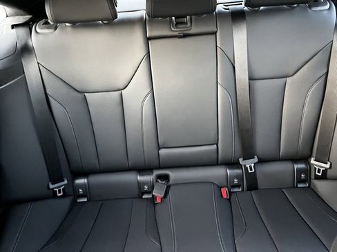 Used 2023 BMW i4 eDrive40 w/ Premium Package image 12