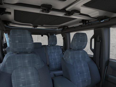 New 2025 Ford Bronco Heritage Edition image 12
