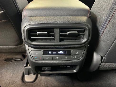 New 2026 Honda Ridgeline Black Edition image 18