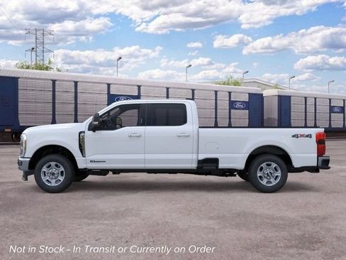 New 2026 Ford F350 XLT w/ XLT Premium Package AWD/4WD image 3