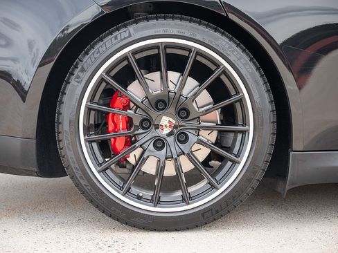 Used 2015 Porsche Panamera GTS AWD/4WD image 14