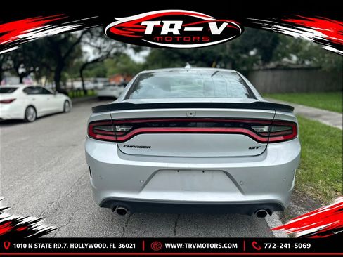 Used 2022 Dodge Charger GT w/ Plus Group RWD image 8