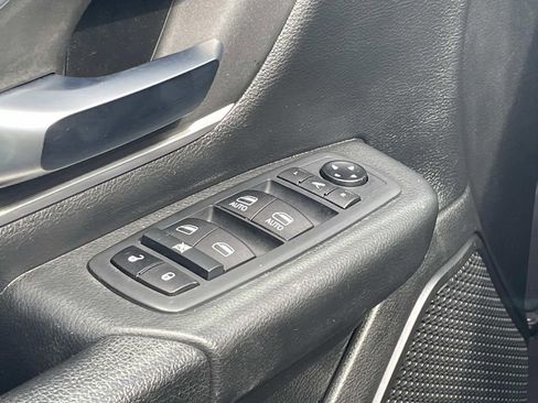 Used 2021 RAM 1500 Big Horn image 15